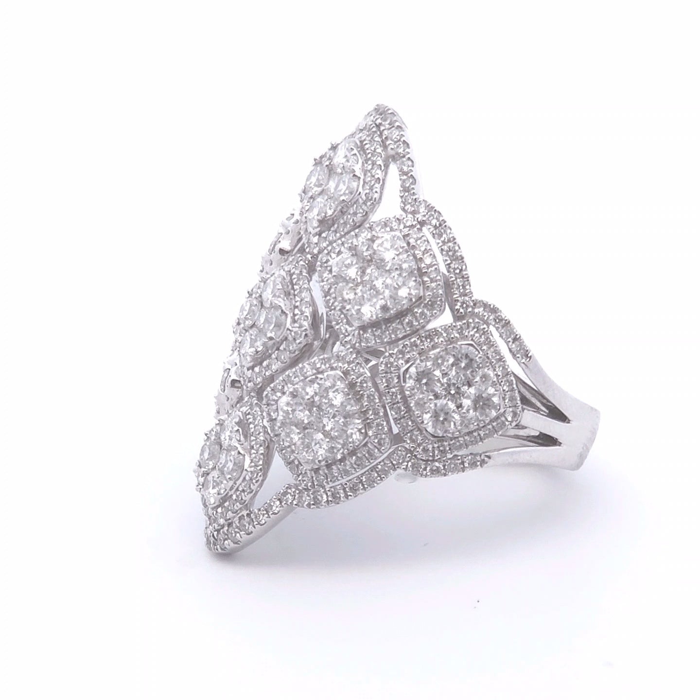 3½ Carat Round Diamond Fashion Ring in 18k WG