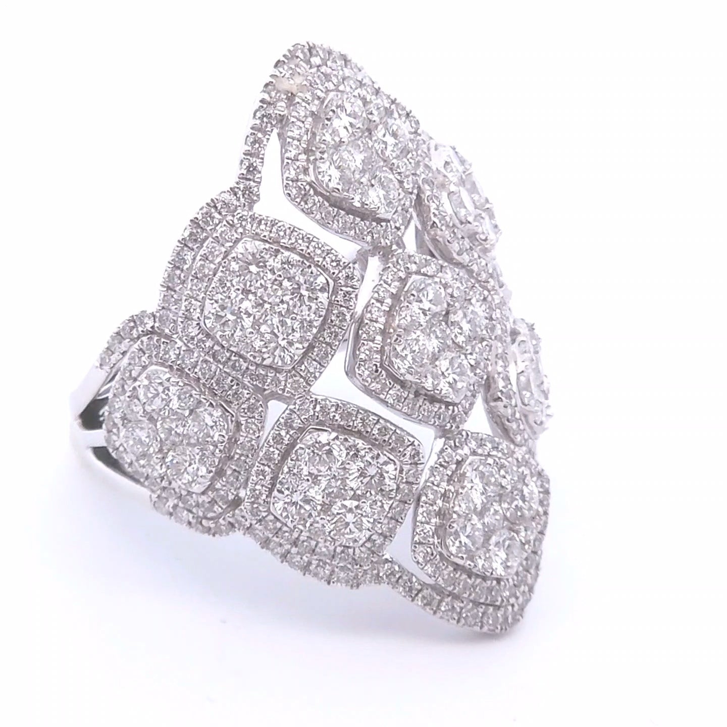 3½ Carat Round Diamond Fashion Ring in 18k WG
