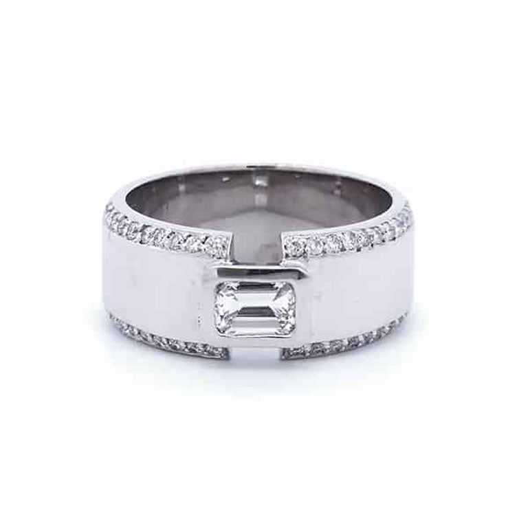 1 1/2 Carat Designer Diamond Gents Ring in 14K White Gold