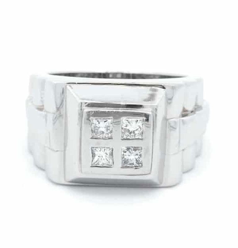 2/3 Carat Designer Diamond Gents Ring in Platinum