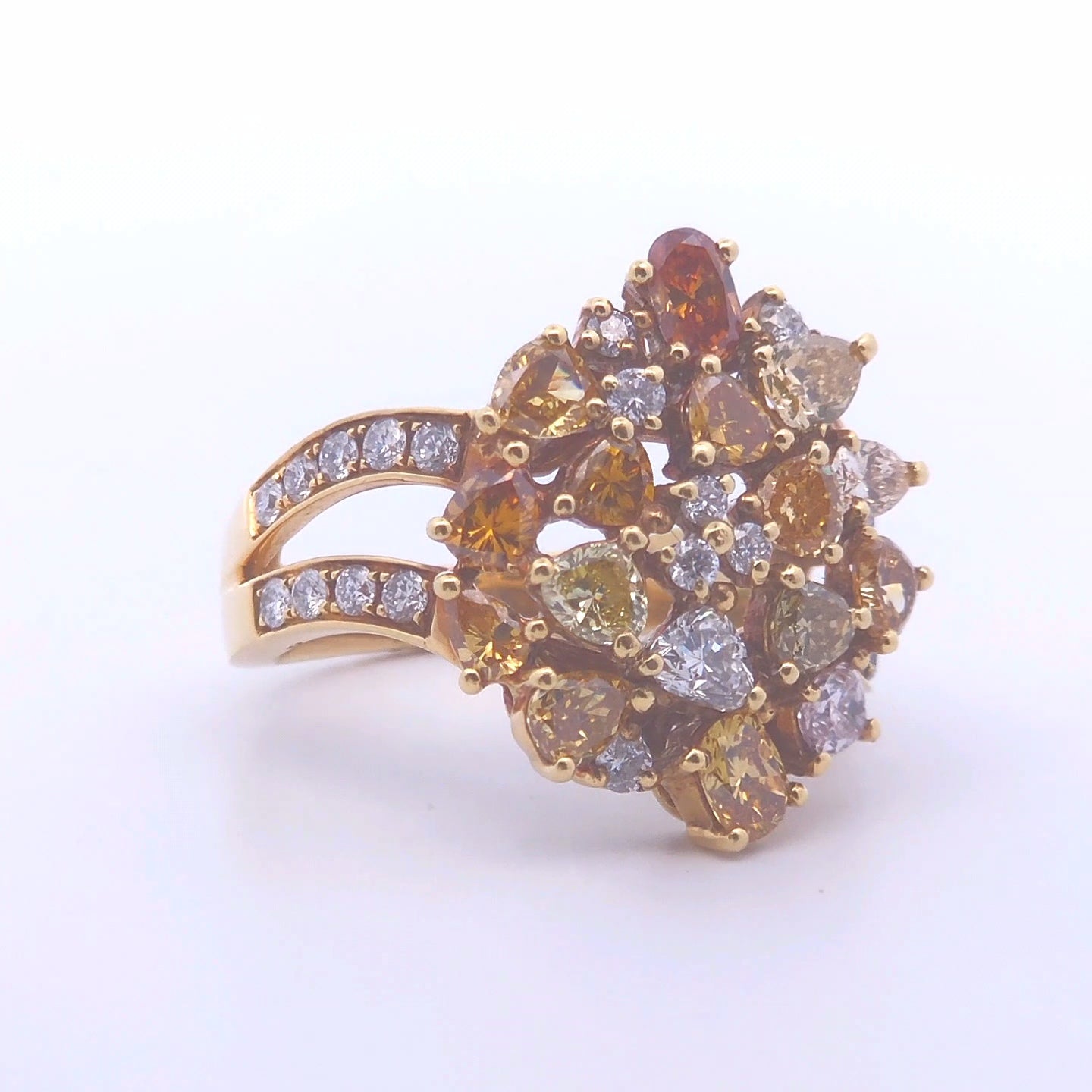2.58ct Fancy Diamond Ring in 18k Gold