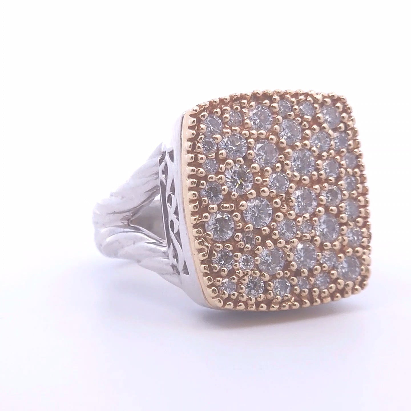 1.57ct Diamond Cluster Ring in 14K Gold