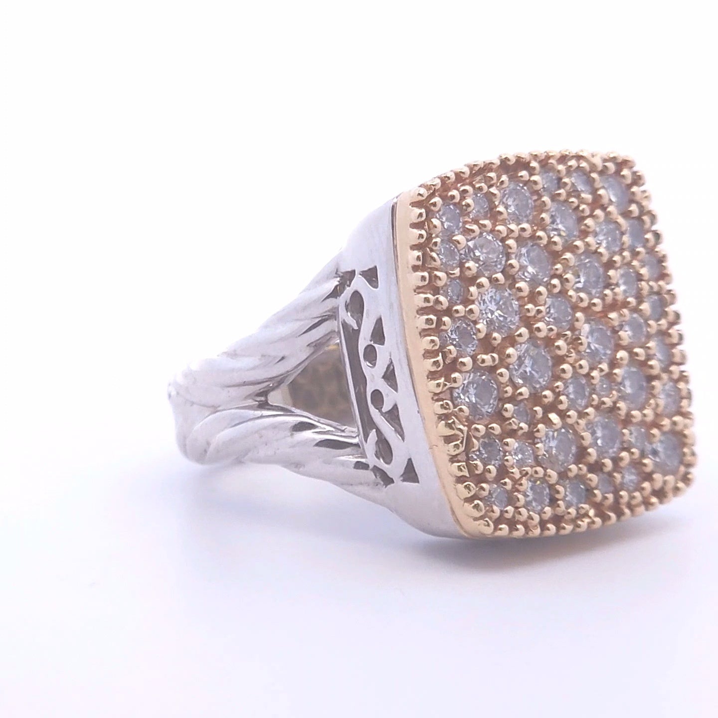 1.57ct Diamond Cluster Ring in 14K Gold