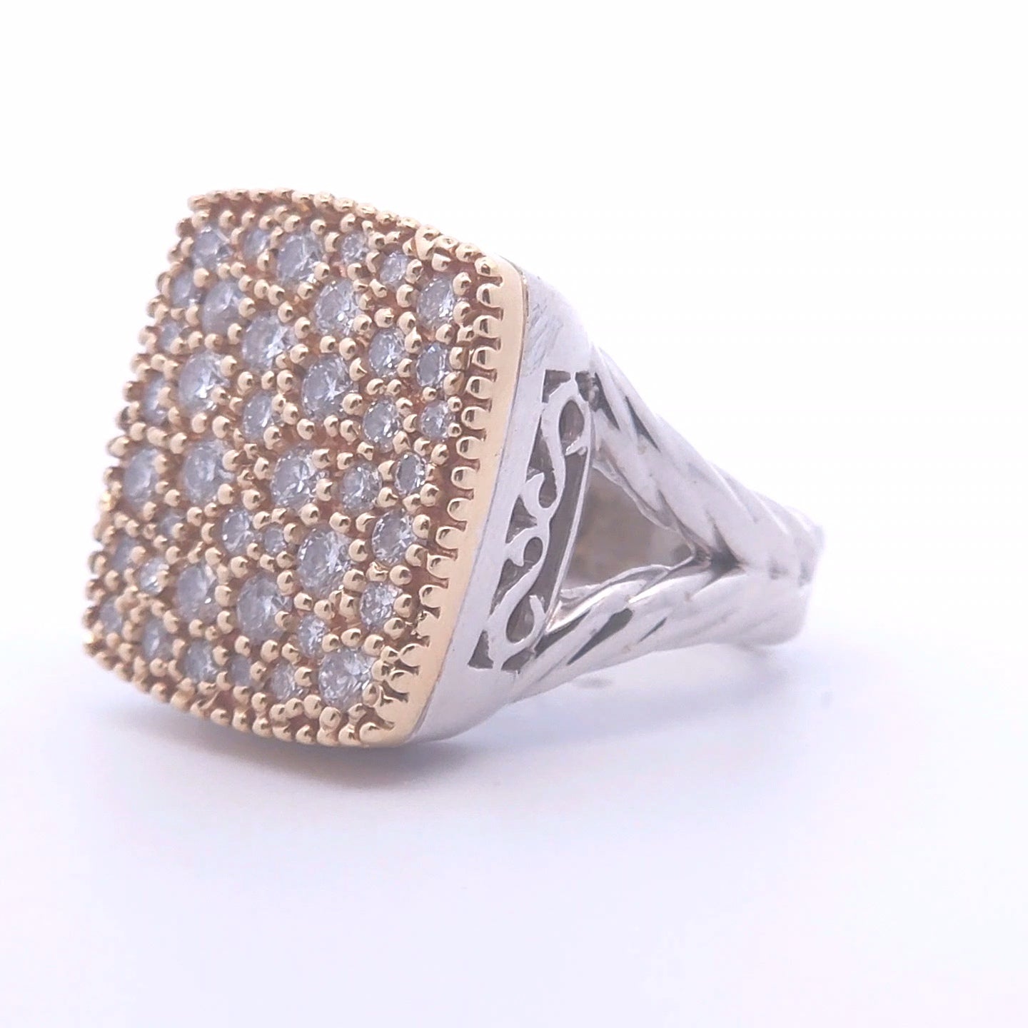 1.57ct Diamond Cluster Ring in 14K Gold
