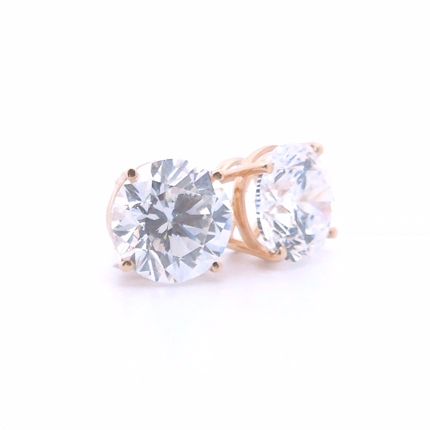 2.23ct Round Diamond Stud Earrings in 14k Gold