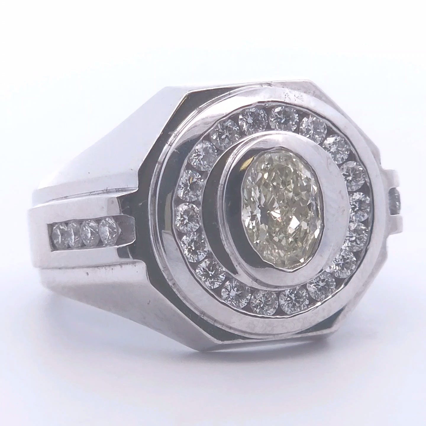 2 1/5 Carat Round and Oval Diamond Men's Ring in 14k Gold