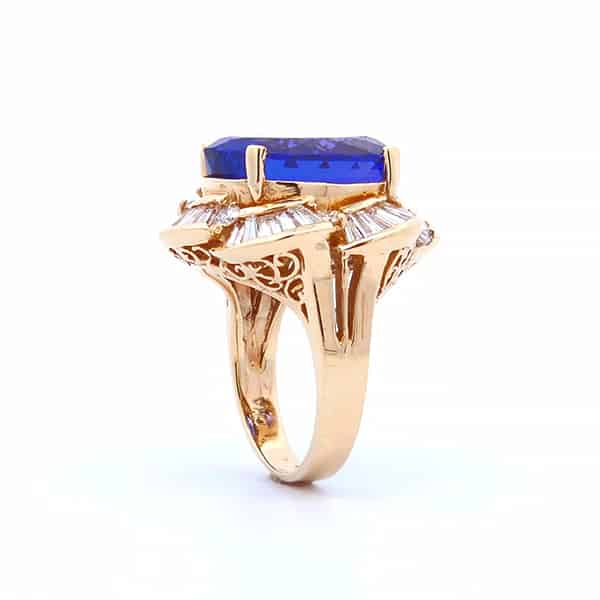 17 Carat Tanzanite Ring In 14K