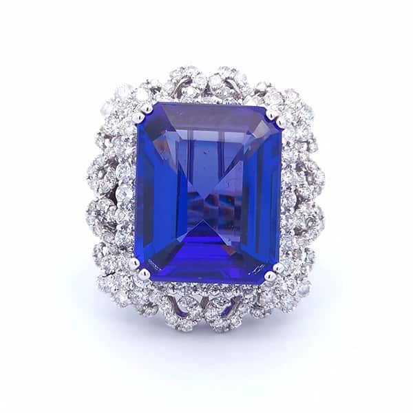 Tanzanite 23 Carat Ring in 18K