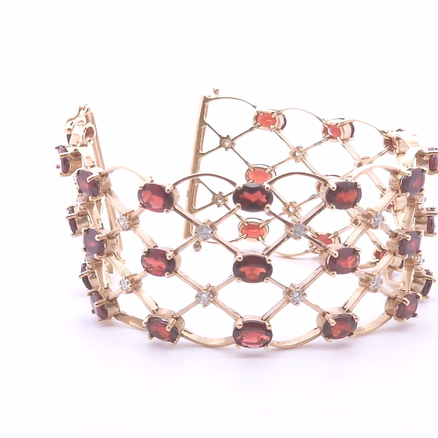 29.40ct Garnet and Diamond Bracelet in 14k Yellow Gold