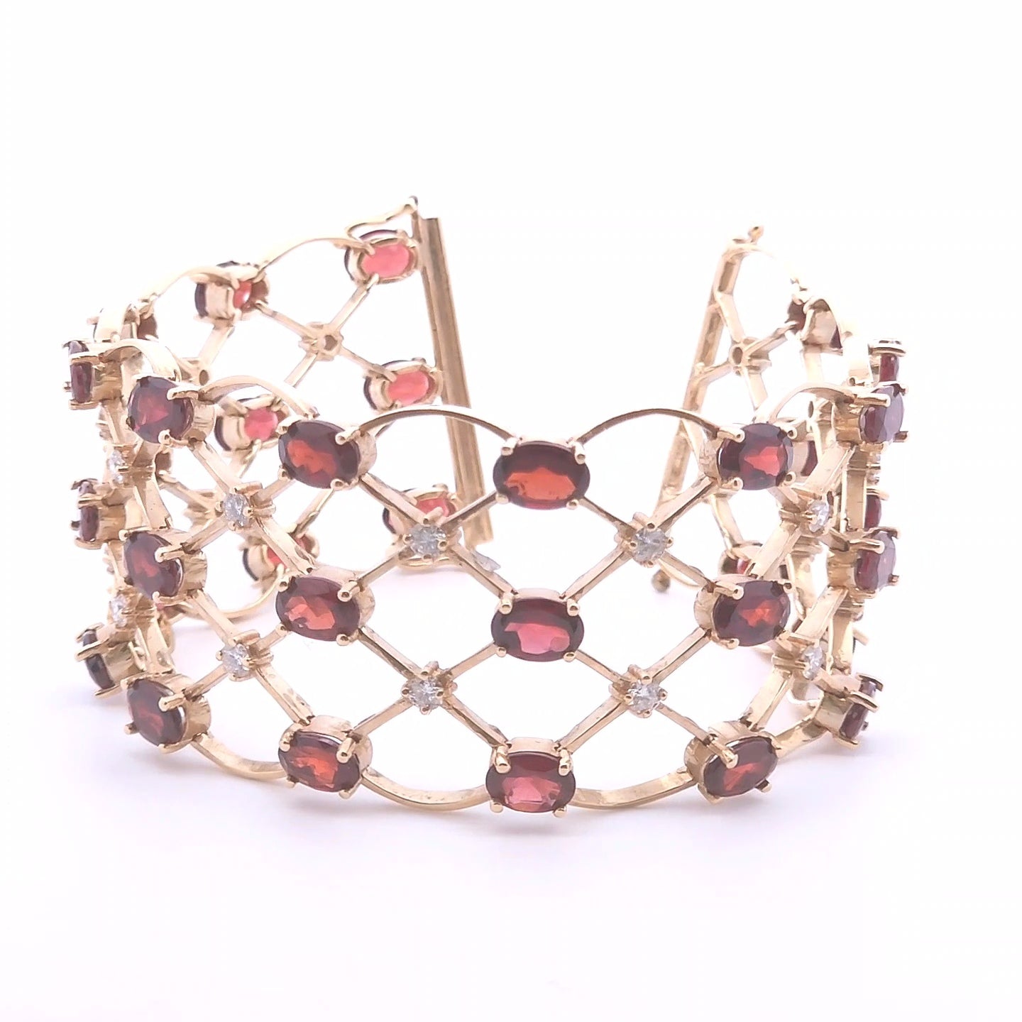 29.40ct Garnet and Diamond Bracelet in 14k Yellow Gold