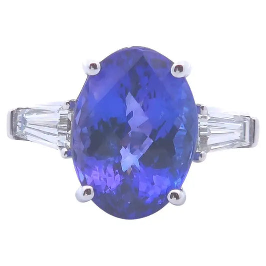 9 Carat Oval Tanzanite Ring in 14k Gold