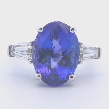 9 Carat Oval Tanzanite Ring in 14k Gold